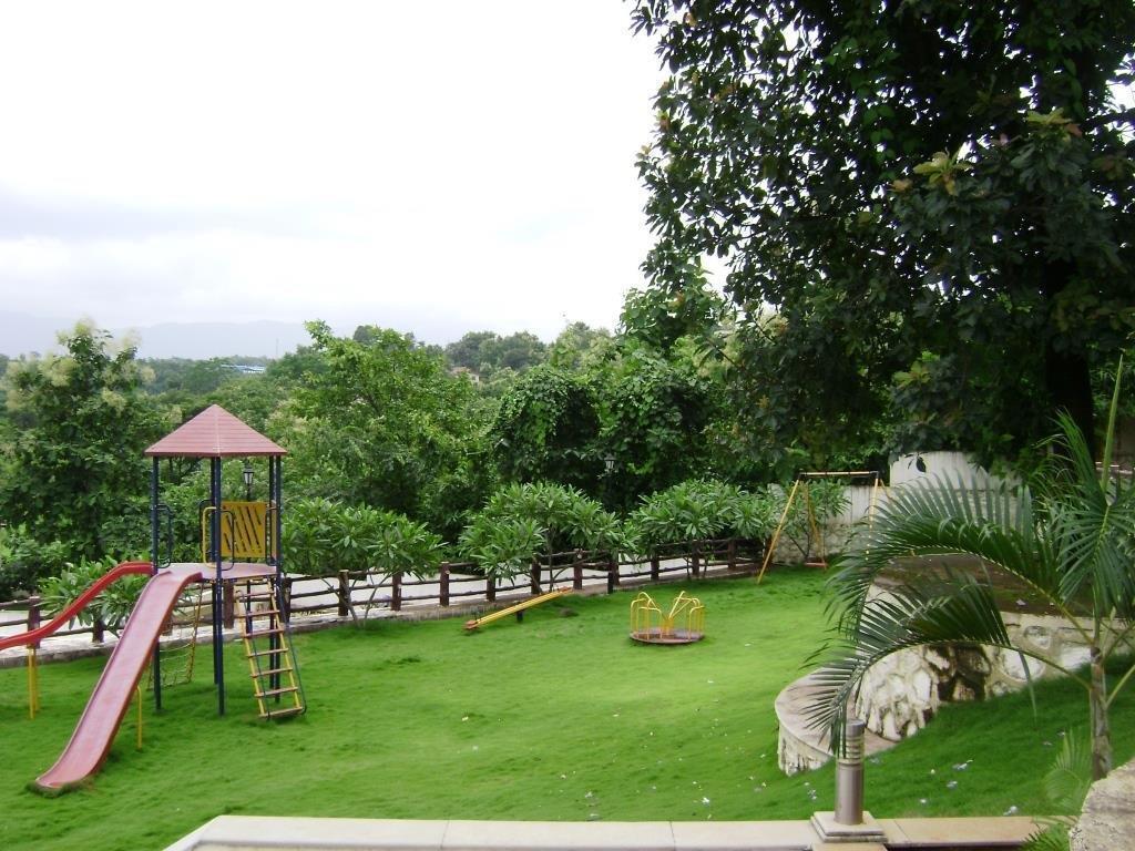 Sparsh Resort & Chalet Kalamb (Raigad) Bagian luar foto